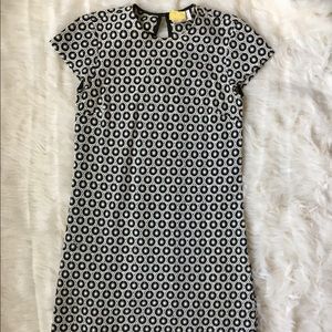 Milly shift dress 4 but tailored to be like a 2